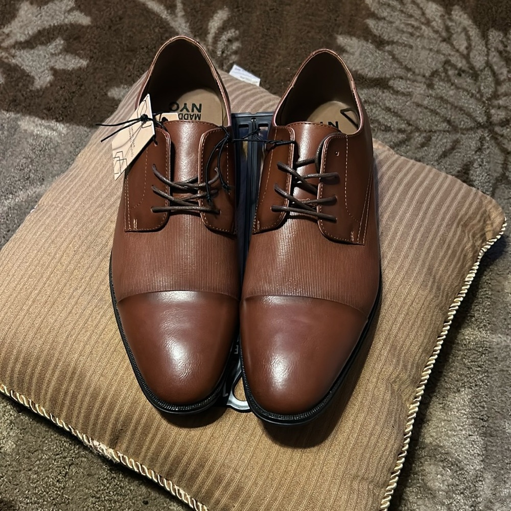 Steve Madden NYC dress shoes, brand new.